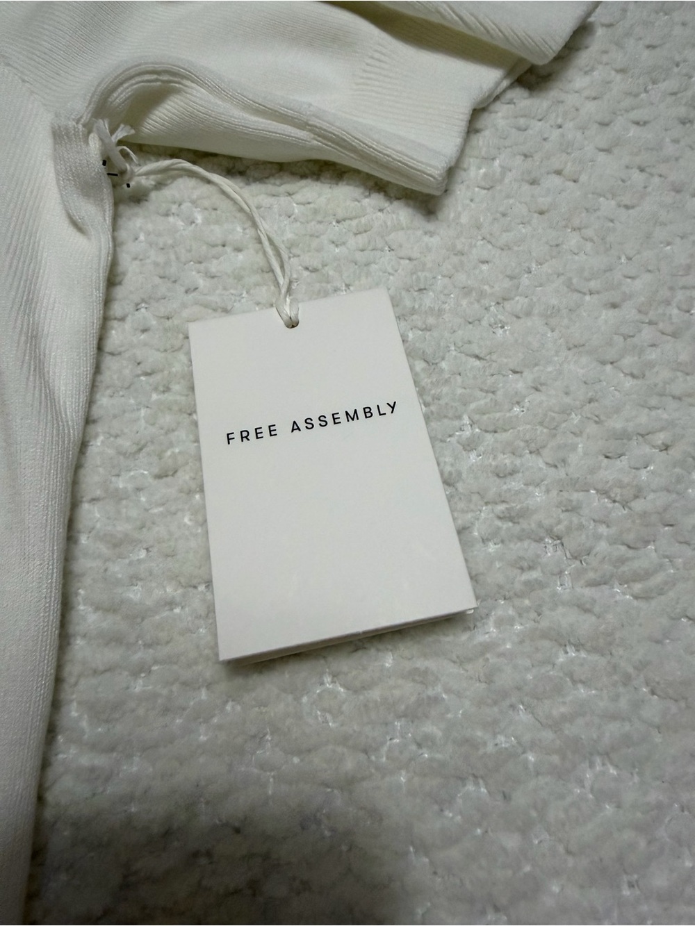 Free Assembly Embroidered Cardigan Sweater with Puff Sleeves Women’s Size Small - Picture 9 of 12